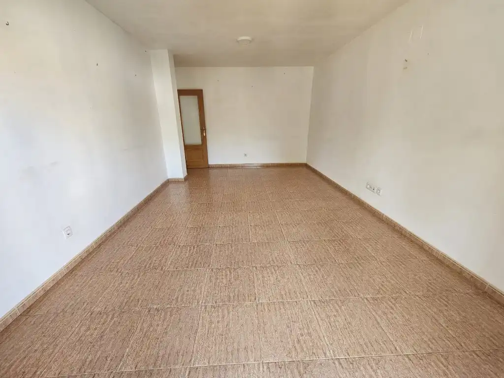 Piso en venta en Massalavés con Balcón