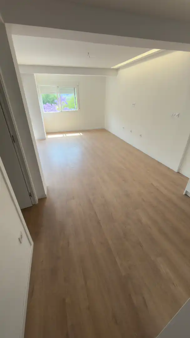 Flat with lift to rent in Carrer n'Emili Llopis 26