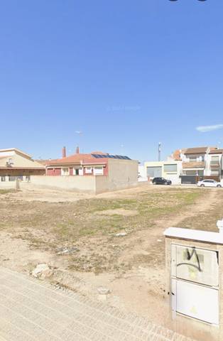 Terreno en Venta en Calle Alcalá, 9 en La Aljorra