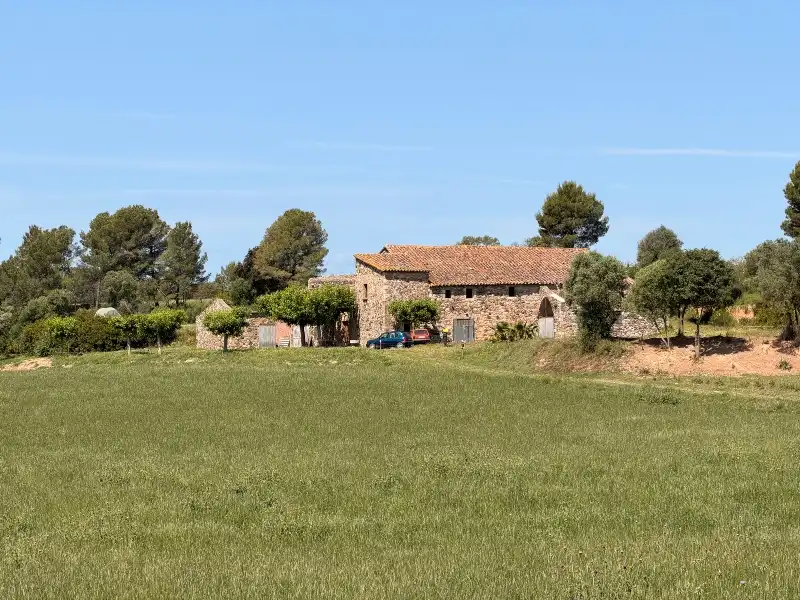 Außenansicht von Country house zum Verkauf in La Tallada d'Empordà mit Privatgarten, Terrasse und Abstellraum
