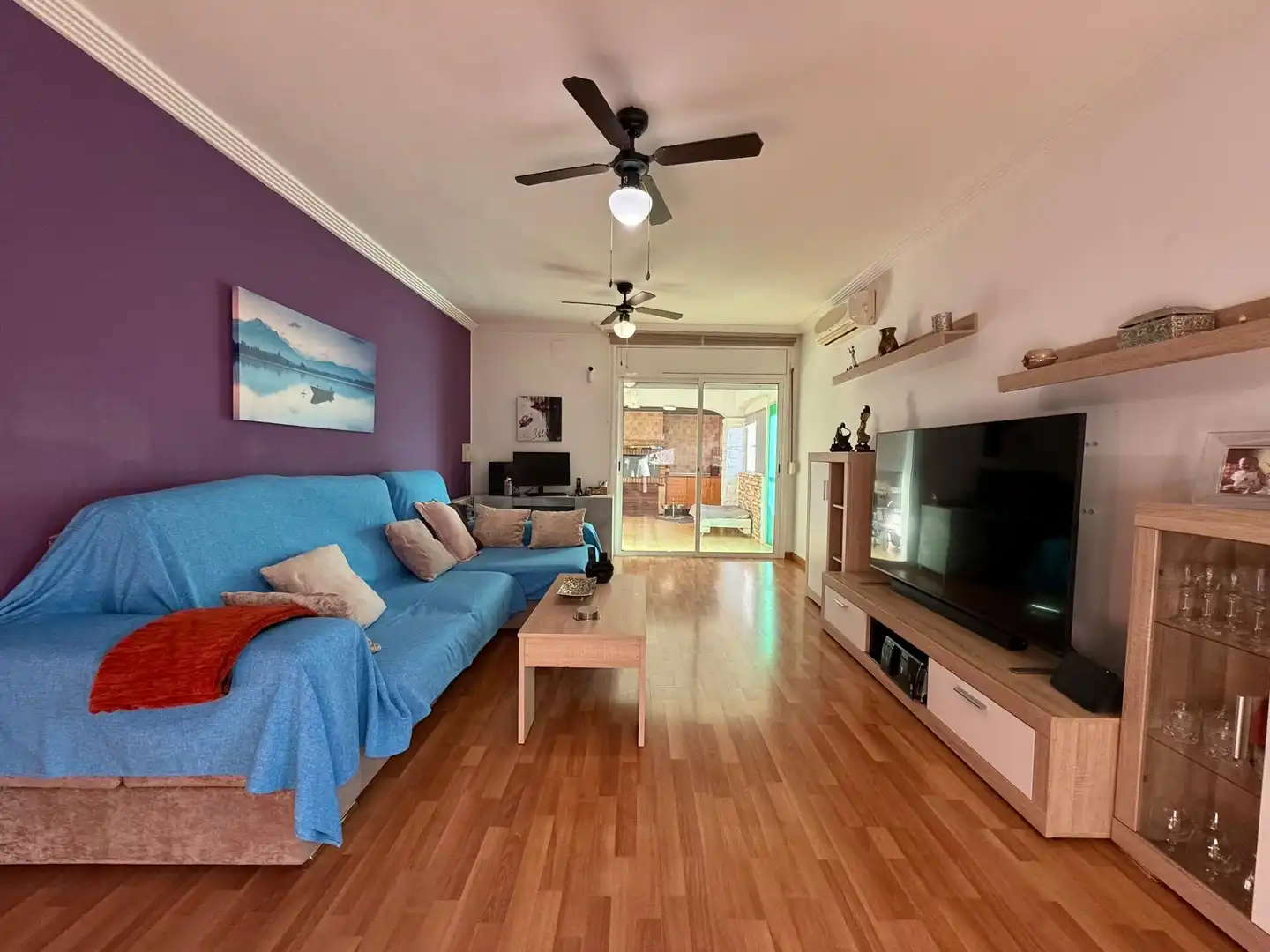 Sala d'estar de Casa o xalet en venda en Tarragona amb Parquet