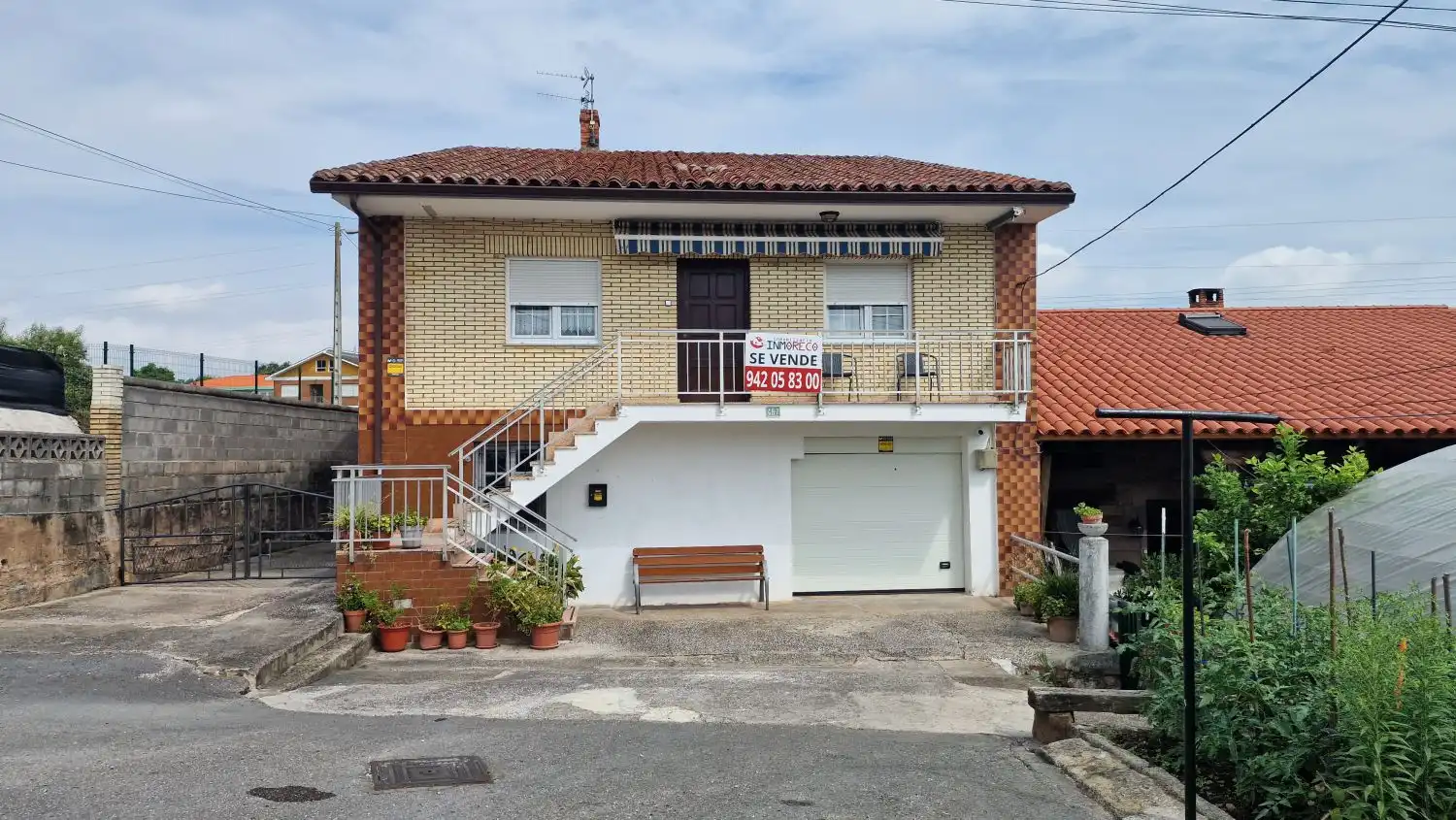 Exterior view of Houses for sale in Torrelavega   with Heating, Storage room and Balcony