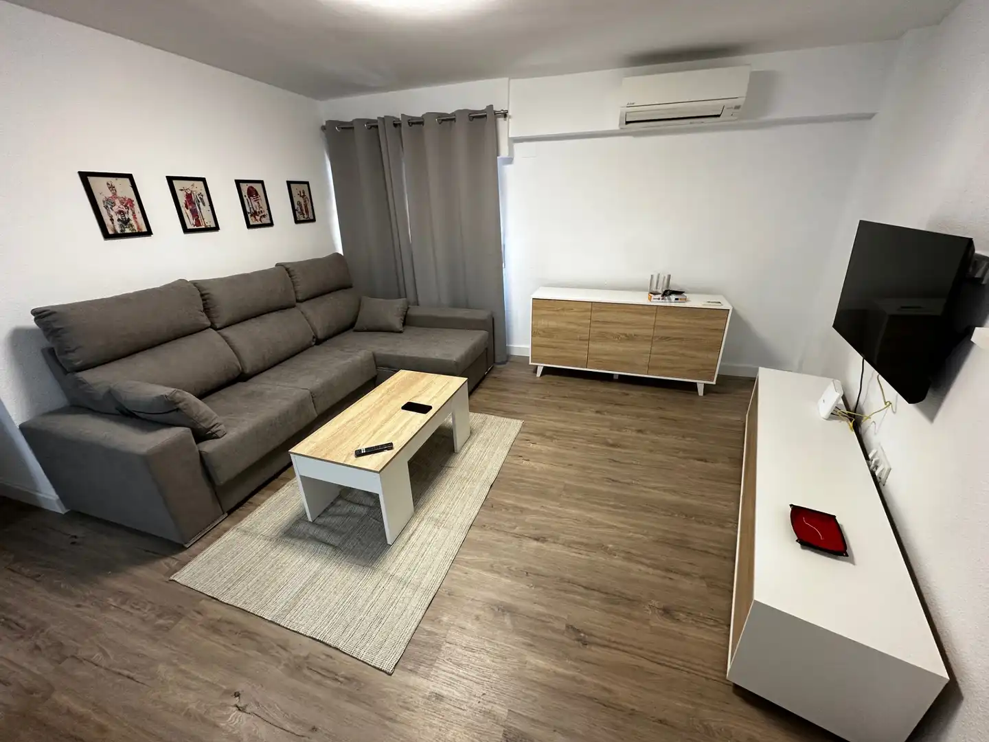 Sala de estar de Piso de alquiler en Córdoba con Aire acondicionado, Parquet y Amueblado