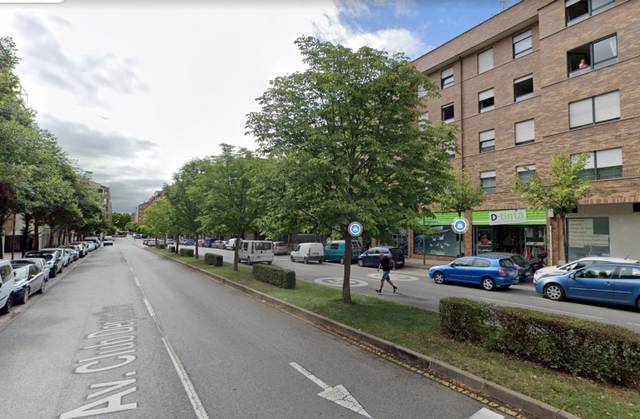 Local comercial en Venta en Logroño - Club Deportivo en San Adrián