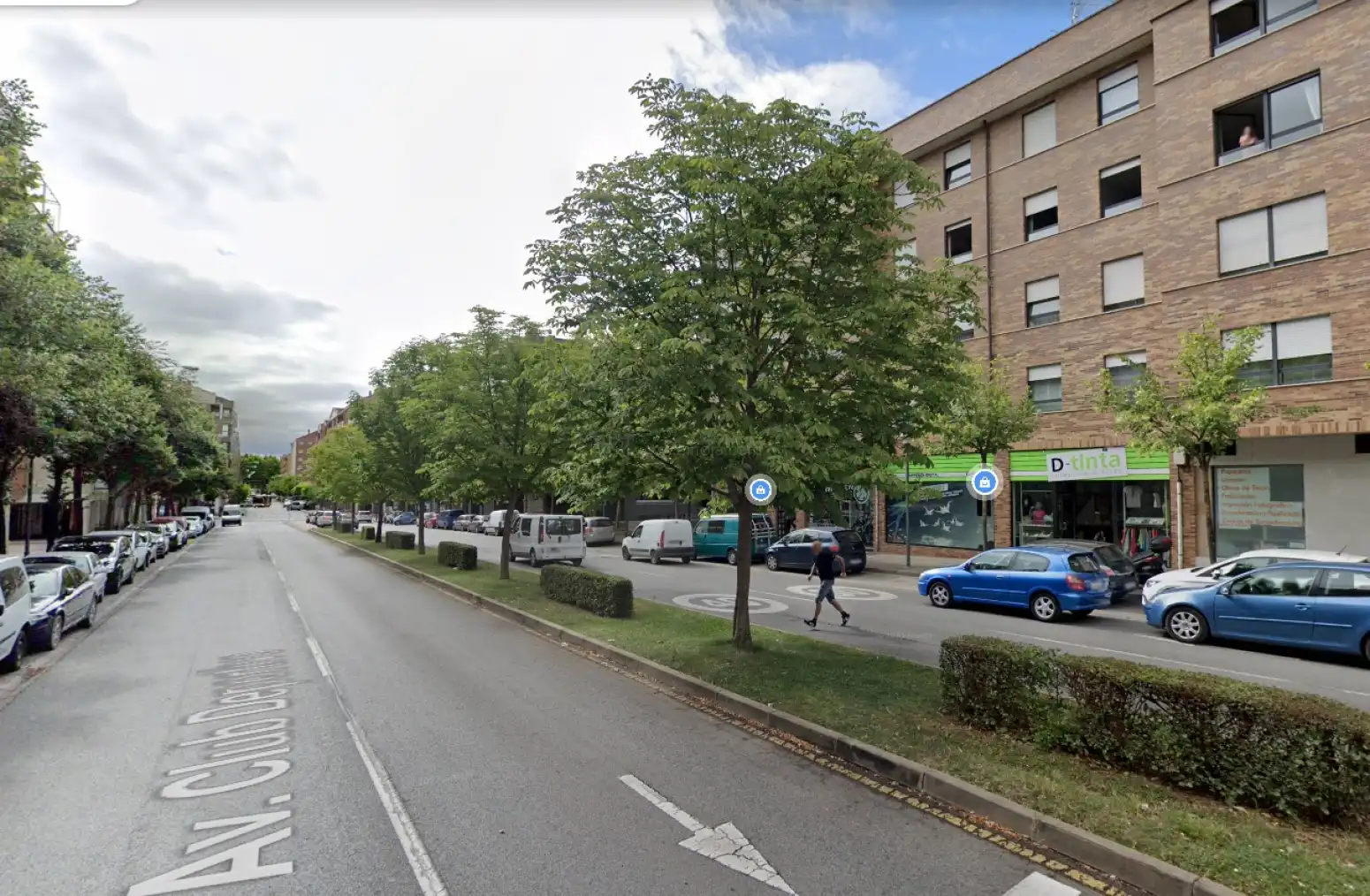 Business premises for sale in Logroño - Club Deportivo