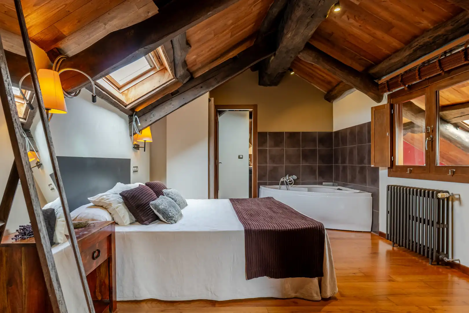 Bedroom of Commercial properties for sale in Friol  with Furnished