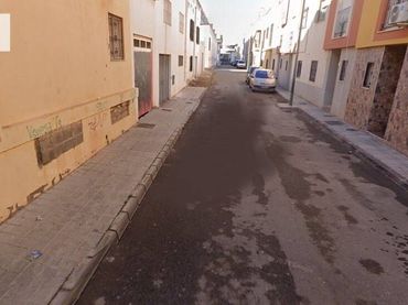 Casa a schiera in vendita a Calle NATACION (SI)