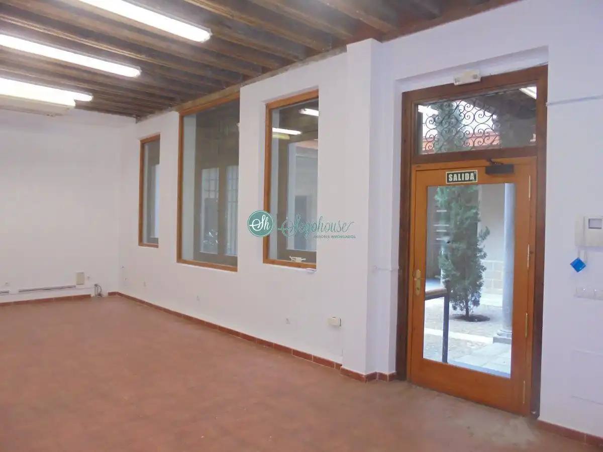 Büro zur Miete in Plaza Mayor - San Agustín, imagen 2