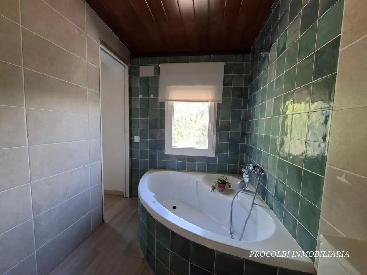 Bany de Casa o xalet en venda en Uceda amb Aire condicionat, Jardí privat i Terrassa