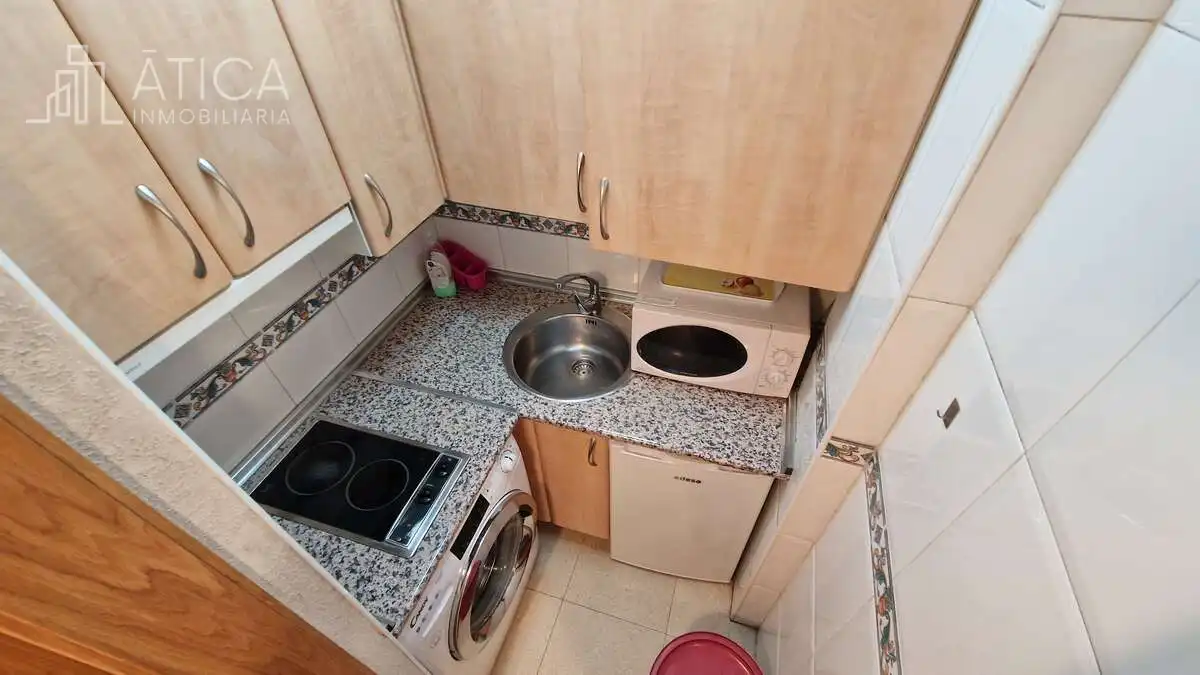 Küche von Wohnung zur Miete in San Bernardo - Carmelitas - Campus