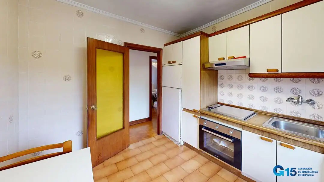 Kitchen of Flat for sale in Andoain  with Balcony