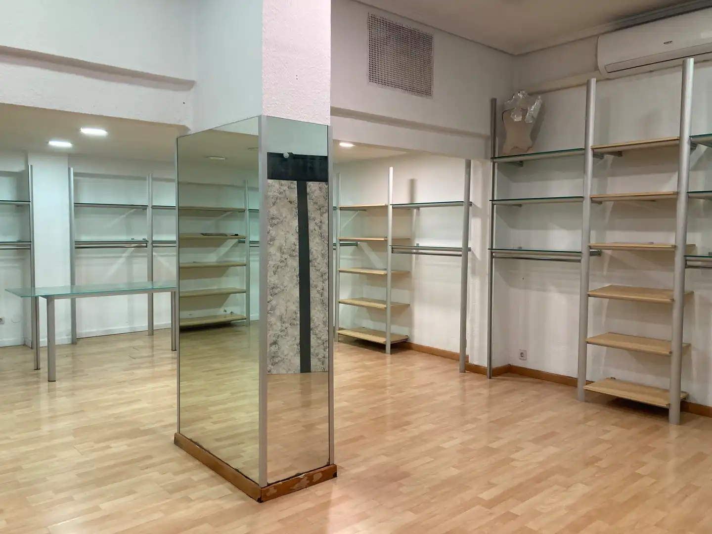 Local comercial en alquiler en Avenida de Jose Ortiz 13, imagen 13