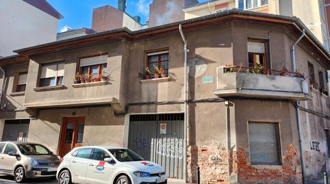 Photo 3 of Building for sale in Calle Garcilaso de la Vega, 12, El Parque - Zapatón, Torrelavega