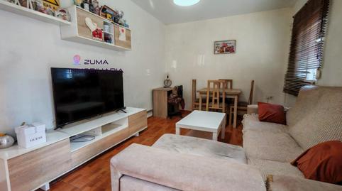 Foto 3 de Pis en venda a Los Almendros - El Limonero - El Tomillar, Málaga Capital