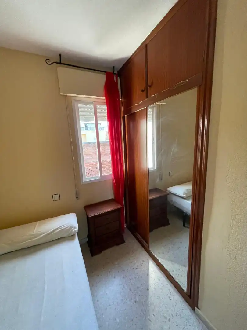 Bedroom of Flat for rent in Badajoz  with Air Conditioner, Heating and Terrace