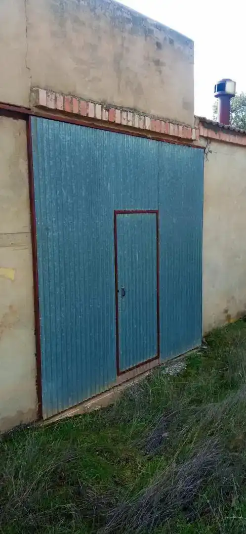 Vista exterior de Finca rústica en venda en Serón de Nágima