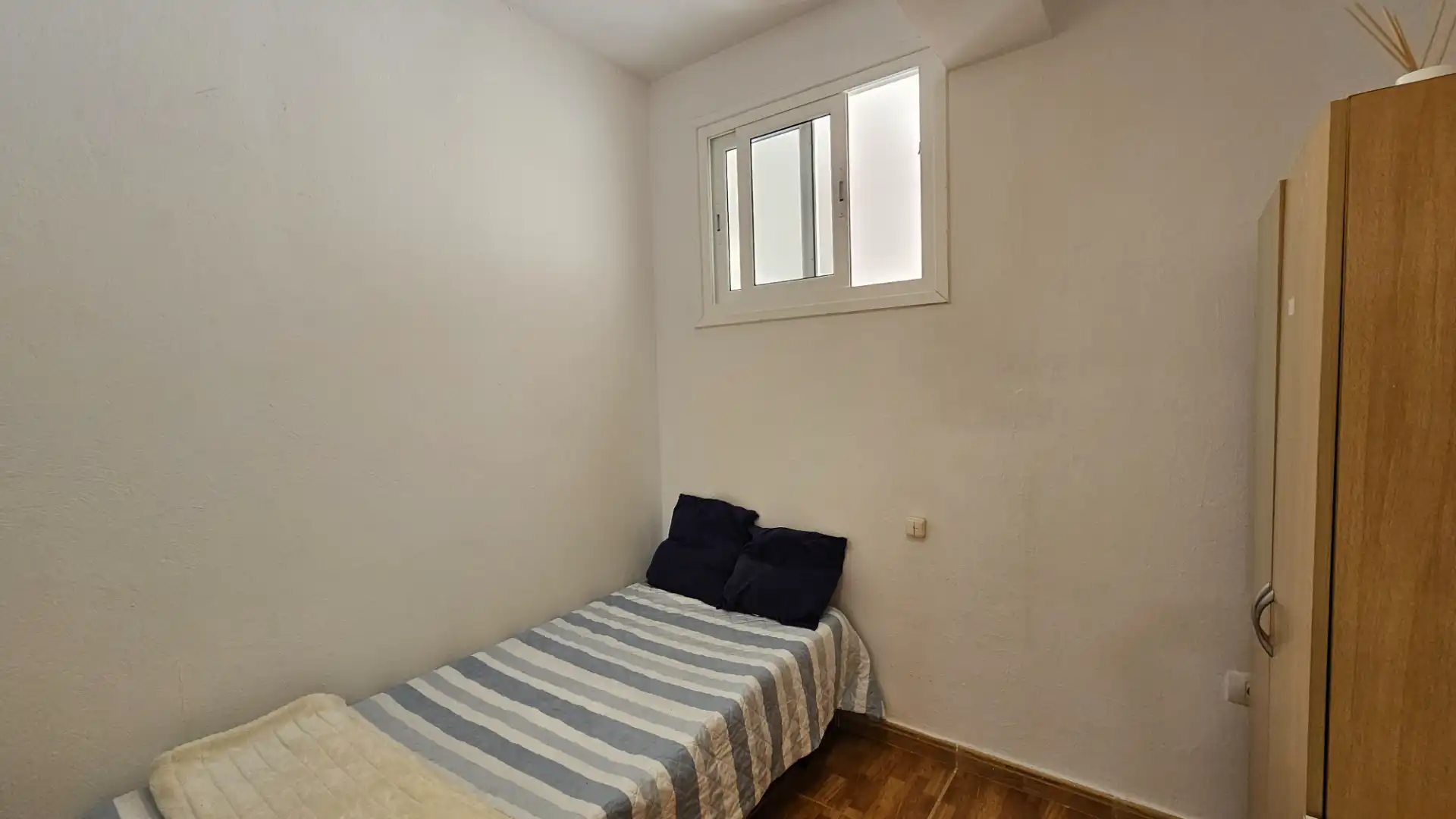 Habitación de Ático en venta en Las Palmas de Gran Canaria con Aire acondicionado y Amueblado