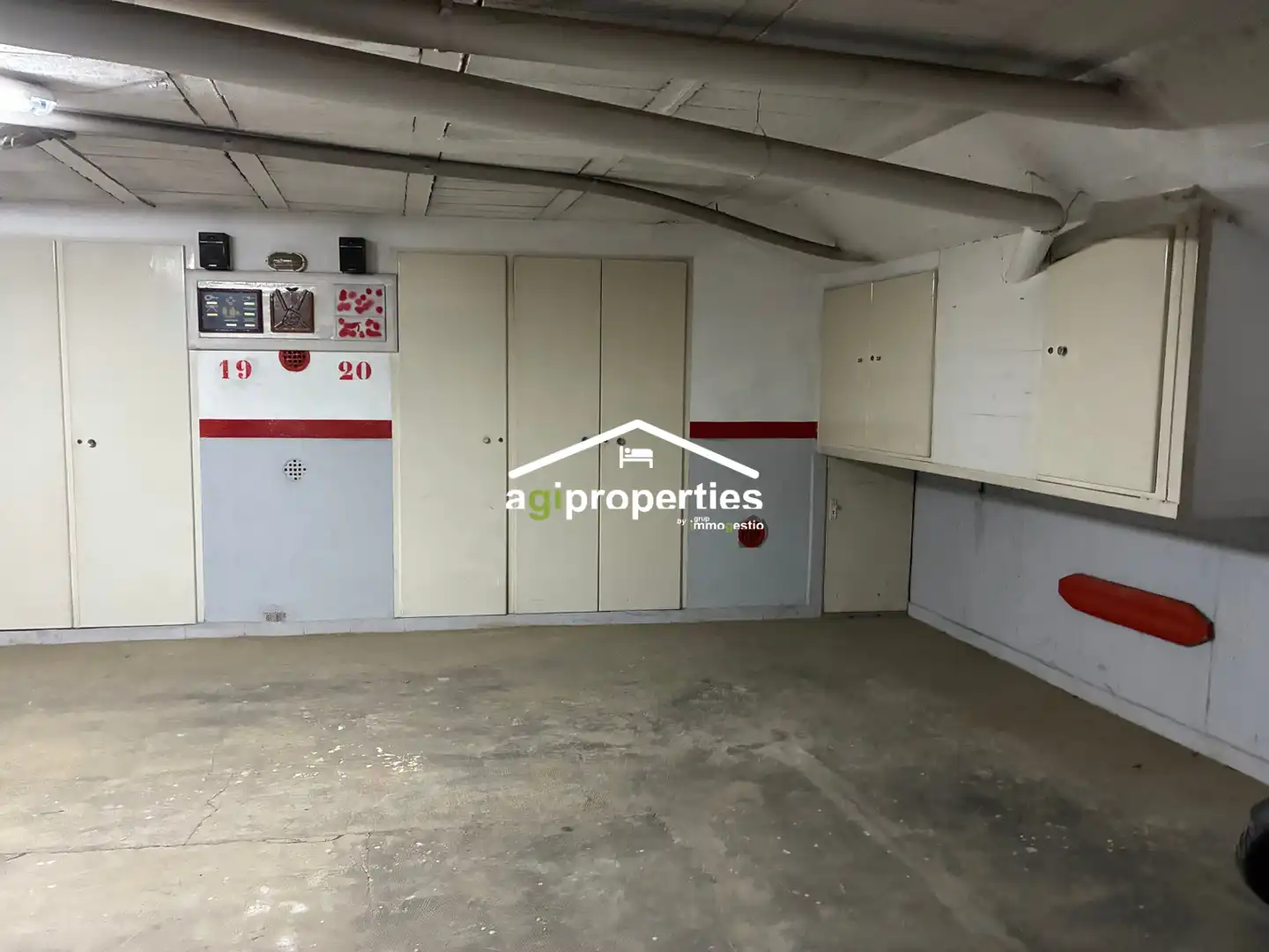 Parking for sale in calle valencia, 20 20, imagen 3