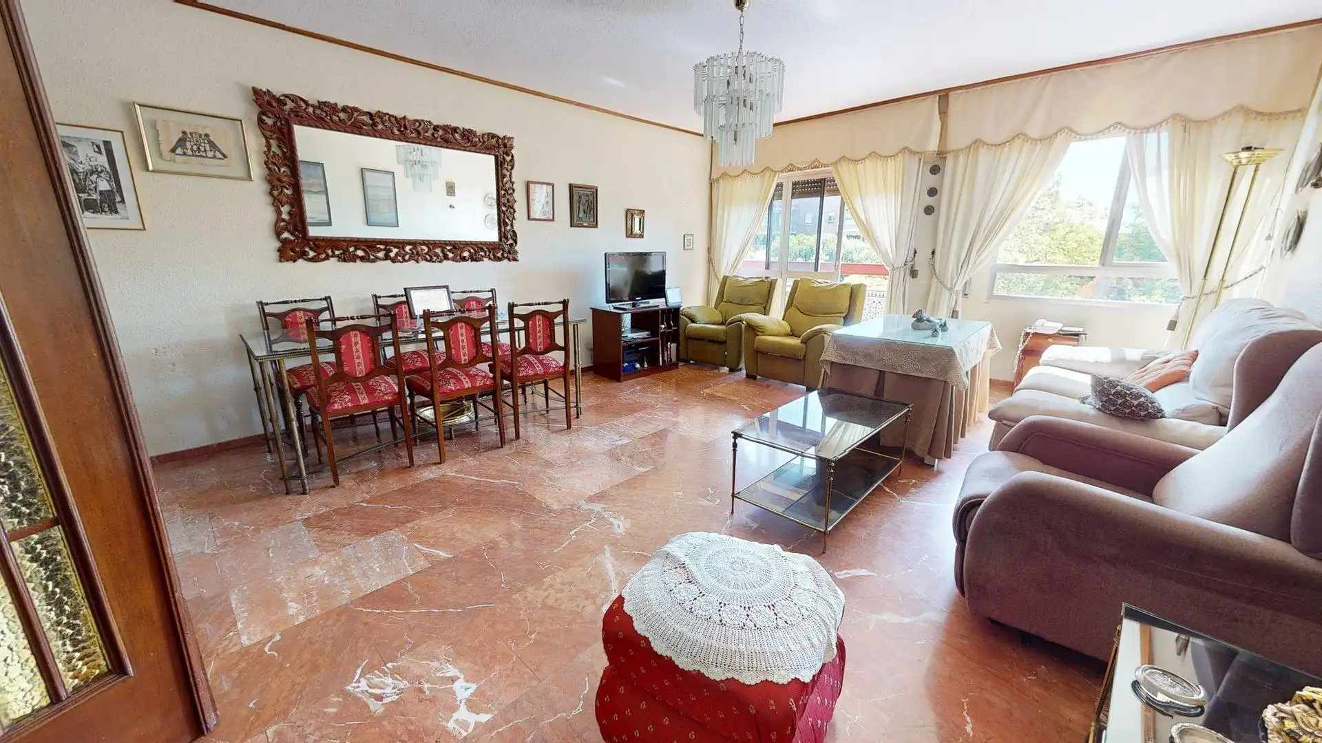 Sala de estar de Piso en venta en  Córdoba Capital con Aire acondicionado, Terraza y Trastero