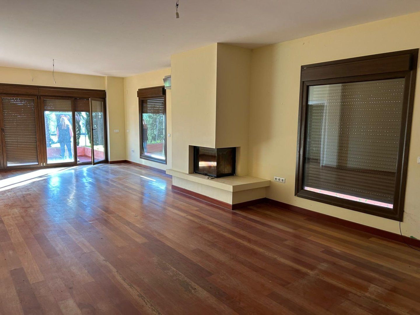 Sala d'estar de Casa o xalet en venda en Aznalcázar amb Aire condicionat, Calefacció i Terrassa