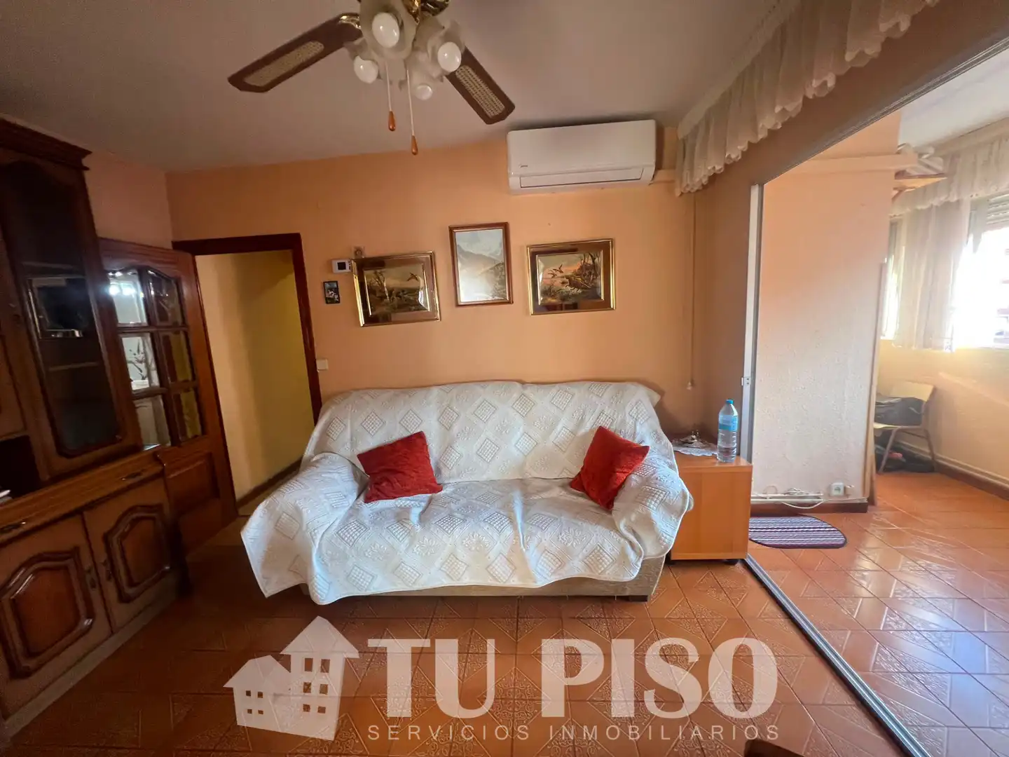 Sala d'estar de Pis en venda en Madrid amb Aire condicionat, Calefacció i Terrassa