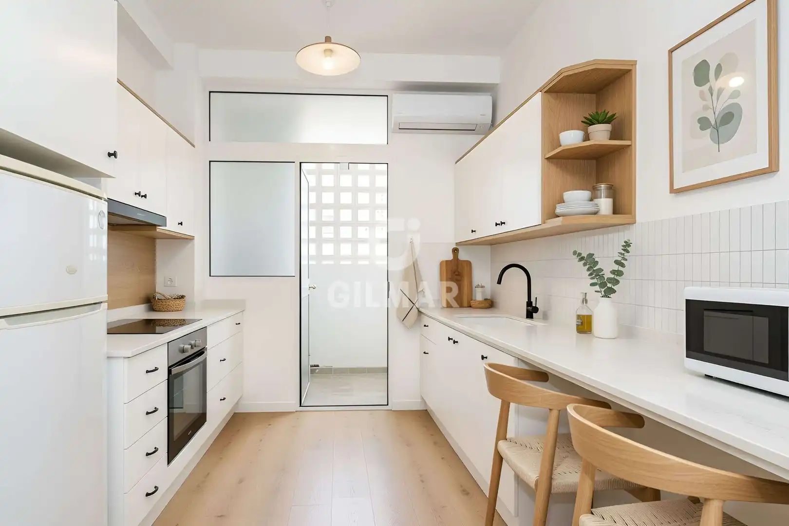 Kitchen of Flat for sale in Sevilla  with Heating and Storage room