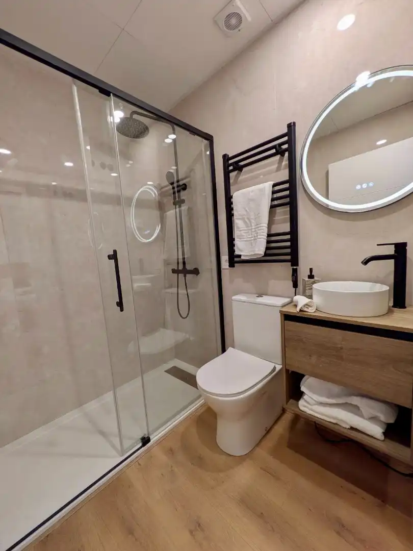 Flat for sale in Carrera de San Jerónimo, Sol