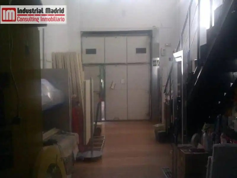 Nau industrial en venda a Mejorada del Campo, imagen 3