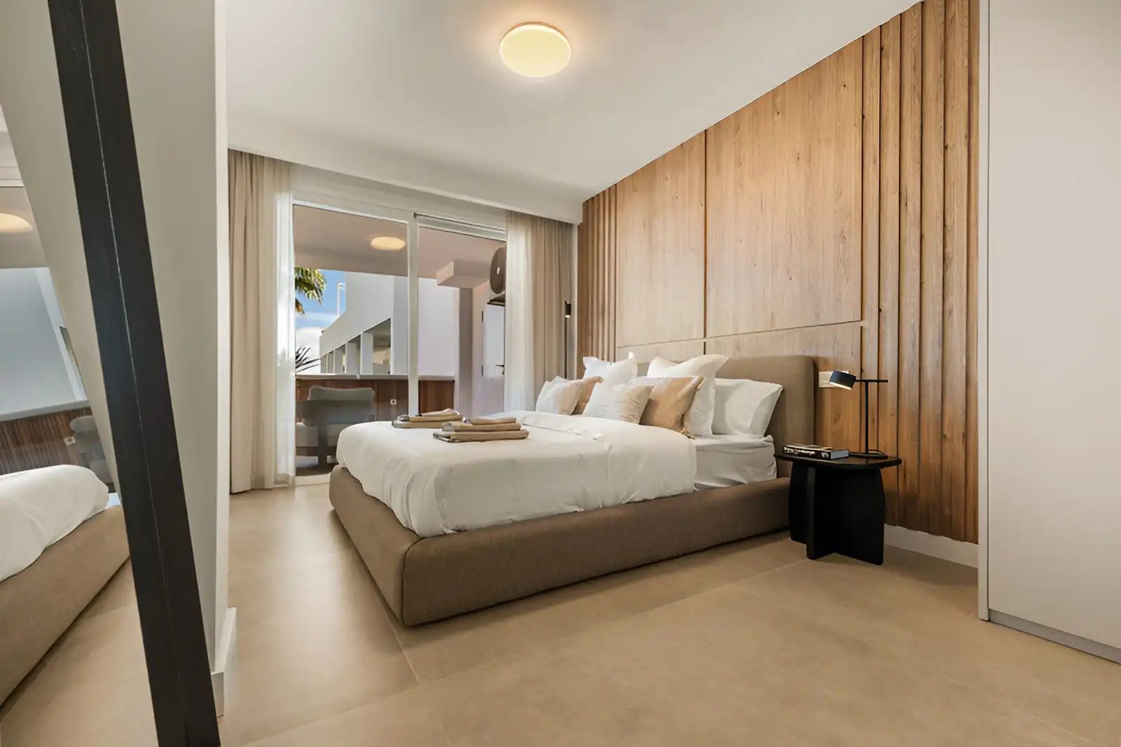 Apartament amb piscina en venda a Nueva Andalucía, imagen 3