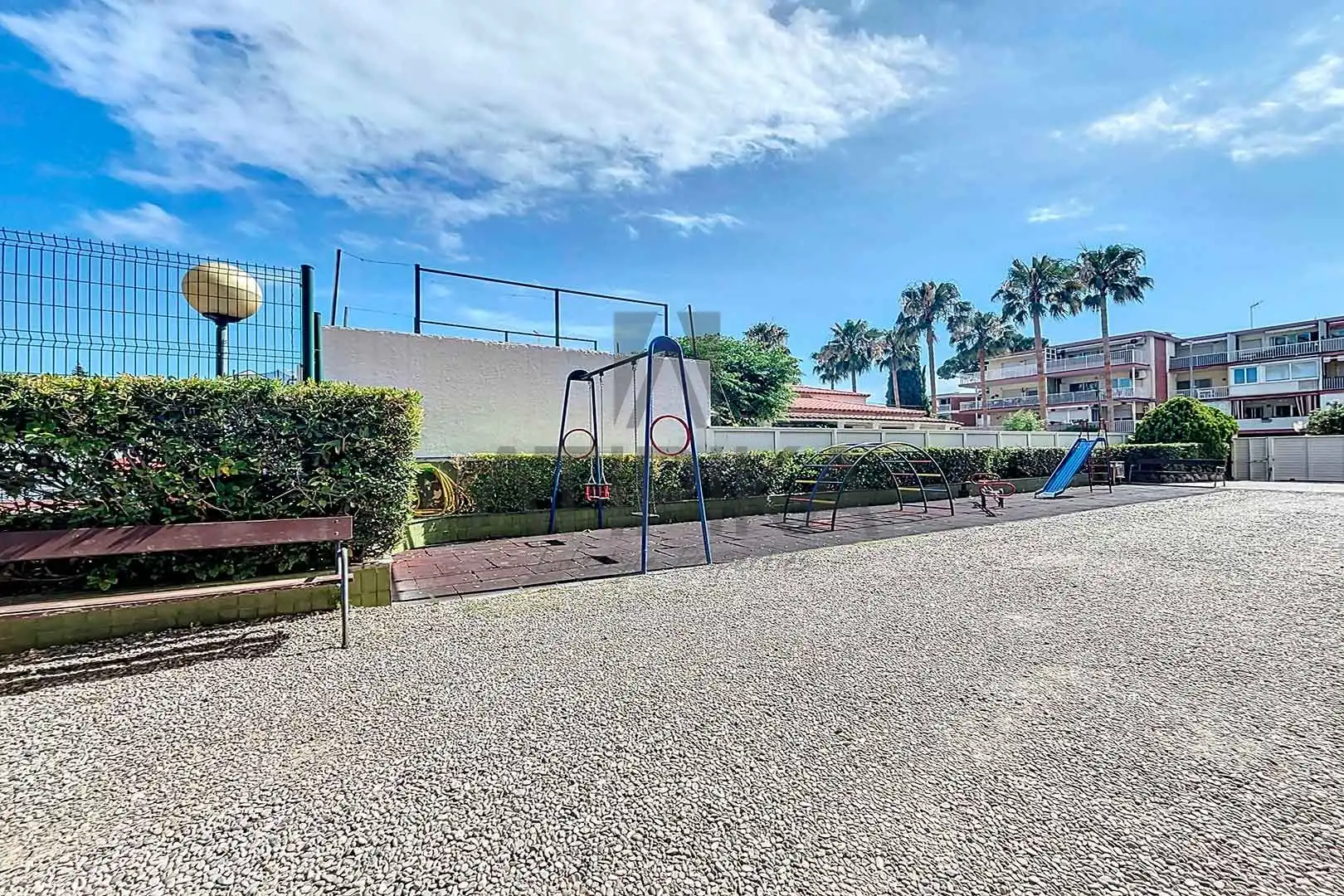 Exterior view of Flat for sale in Castelldefels  with Terrace, Storage room and Oven