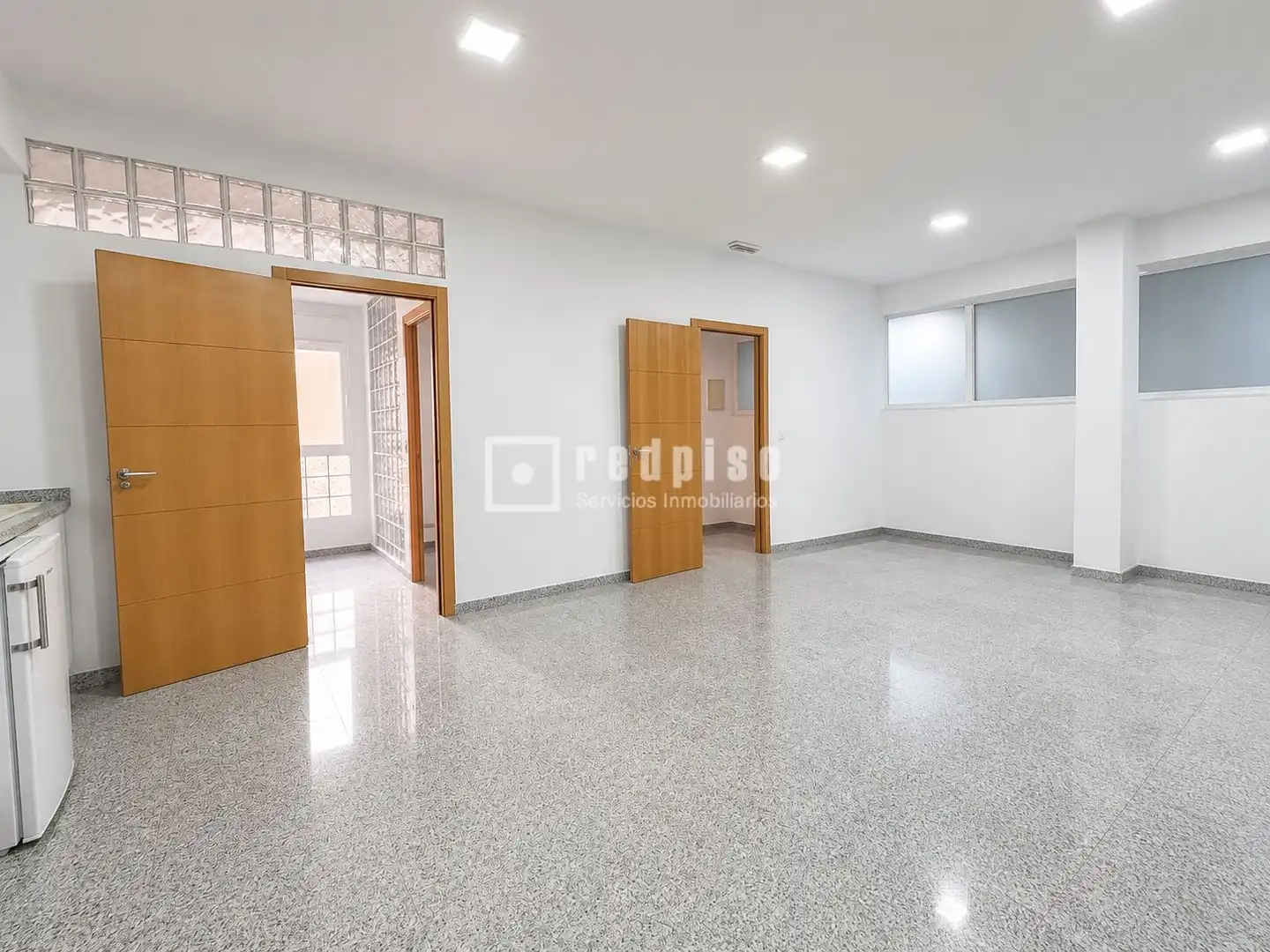 Office for sale in Torremolinos  with Air Conditioner