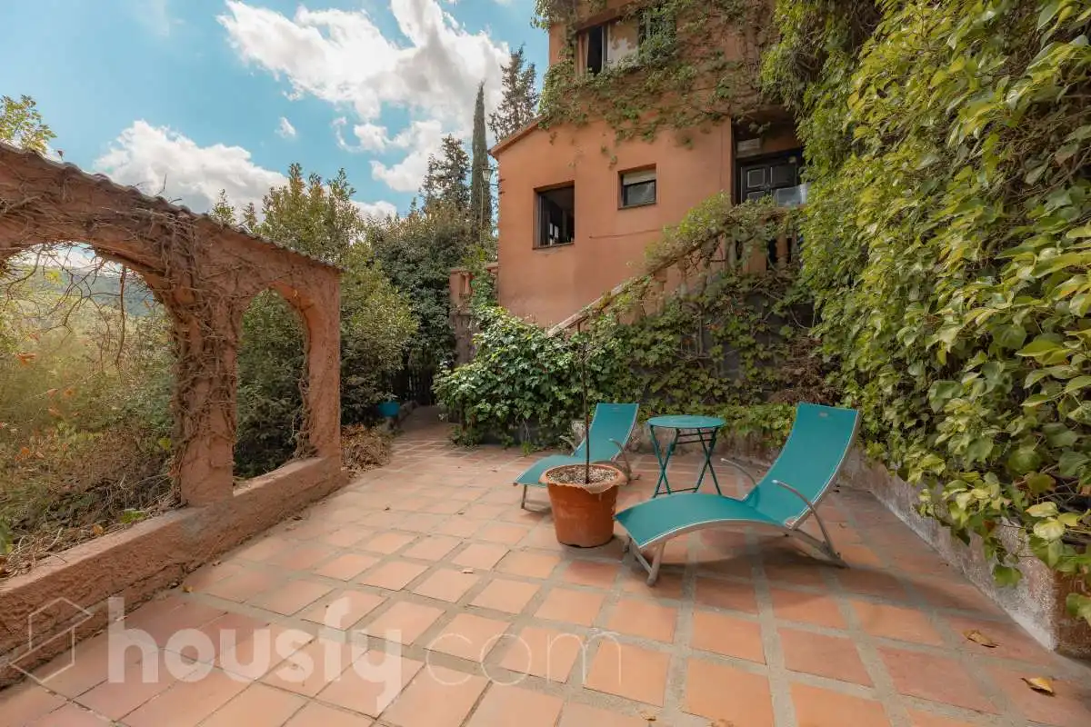 Jardí de Casa o xalet en venda en Vallirana, Barcelona