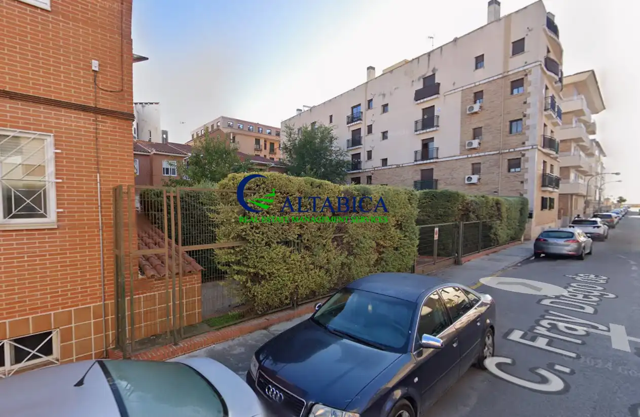 Vista exterior de Piso en venta en Ocaña
