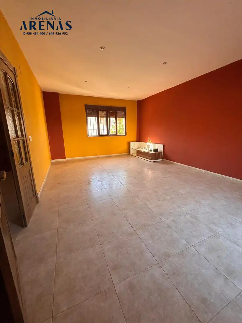 Casa en venda a Calle Nueva de Alomartes, imagen 4