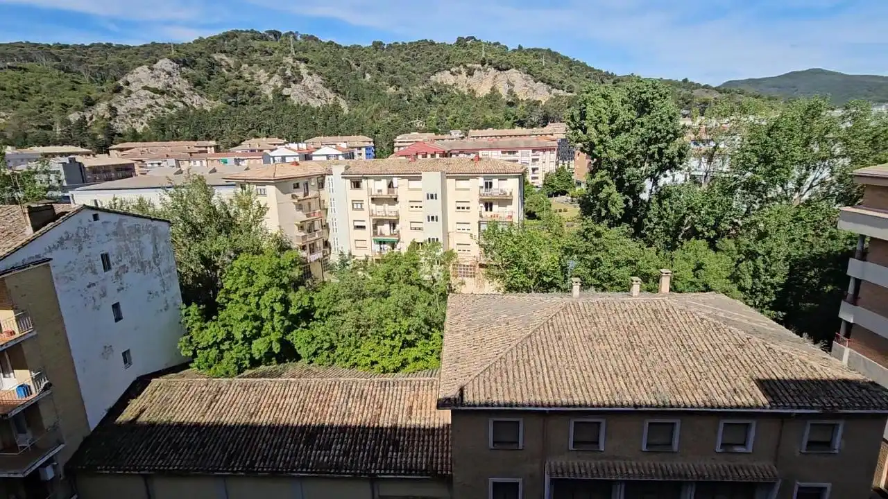 Vista exterior de Piso en venta en Estella / Lizarra con Calefacción y Terraza