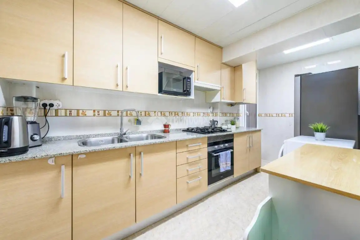 Cocina de Piso en venta en Tarragona con Calefacción y Terraza