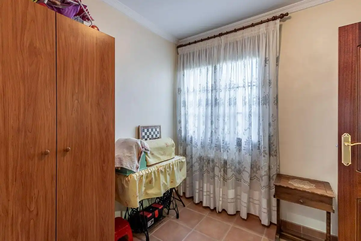 Habitación de Casa o chalet en venta en Cájar con Calefacción, Jardín privado y Terraza