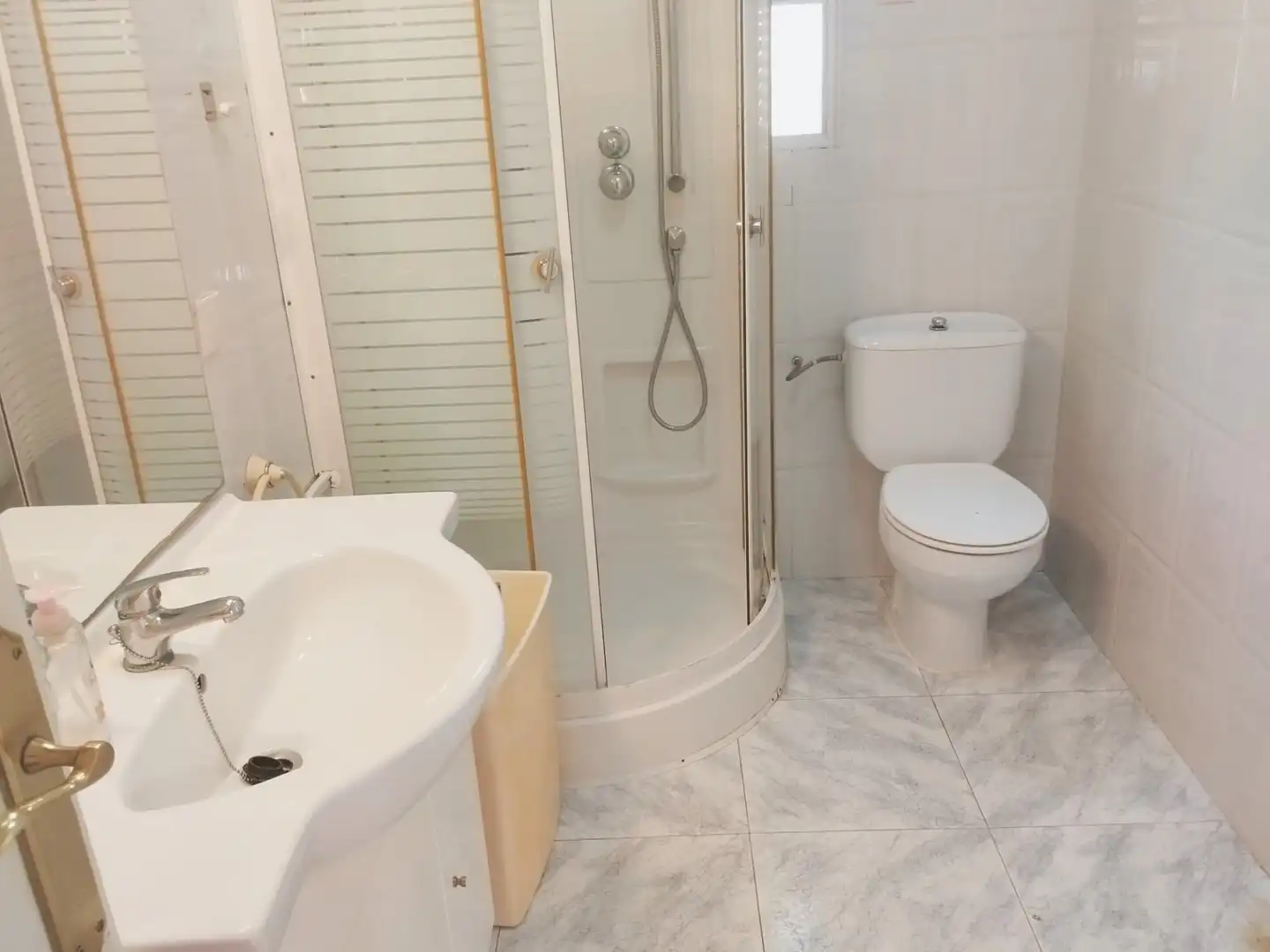 Bany de Casa o xalet en venda en Alcanar amb Aire condicionat, Jardí privat i Terrassa