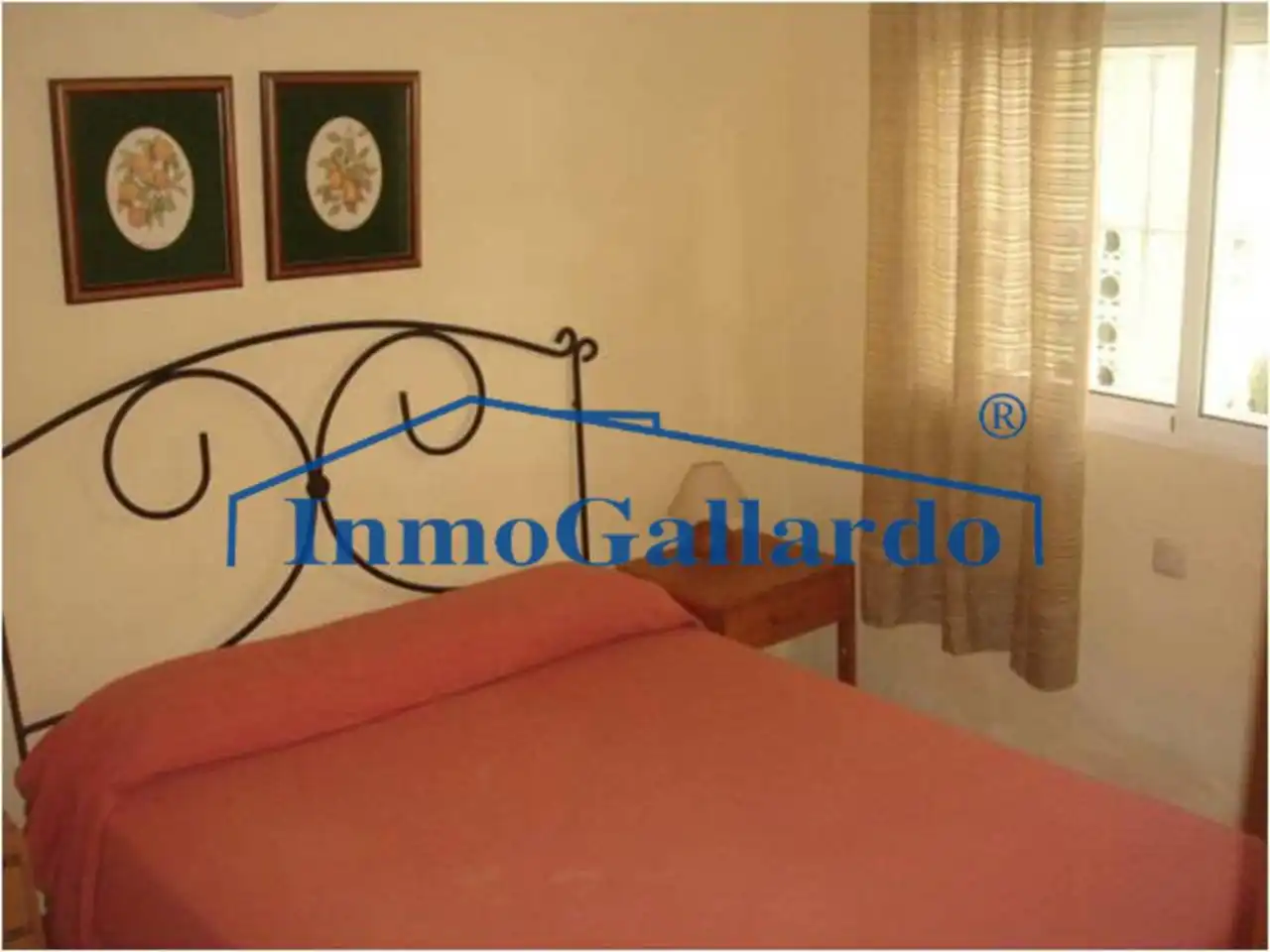 Bedroom of Buildings for sale in Rincón de la Victoria
