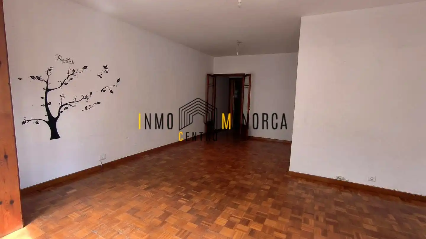 Dormitori de Pis en venda en Ciutadella de Menorca amb Terrassa