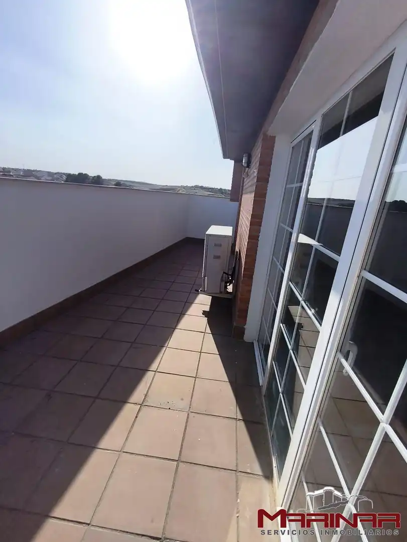 Terraza de Ático en venta en Borox con Aire acondicionado, Calefacción y Terraza