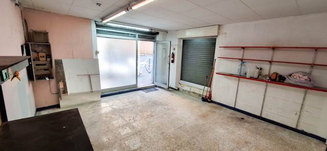 Local comercial en Alquiler en Carrer del Poeta Cabanyes en El Poble Sec - Parc de Montjuïc