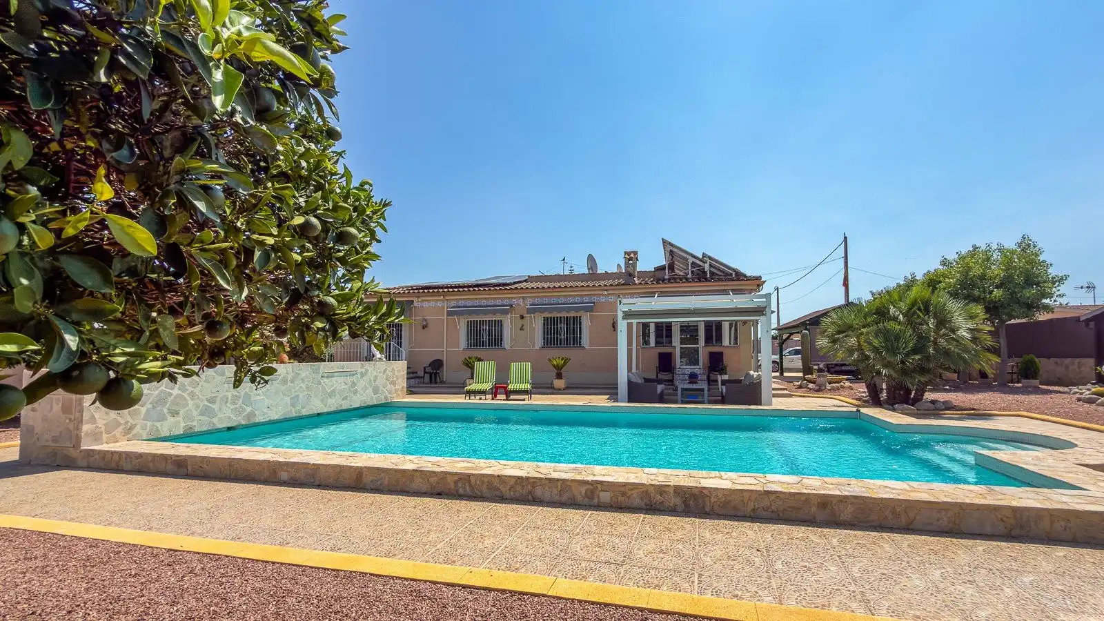 Swimming pool of Houses for sale in Catral  with Heating, Private garden and Terrace