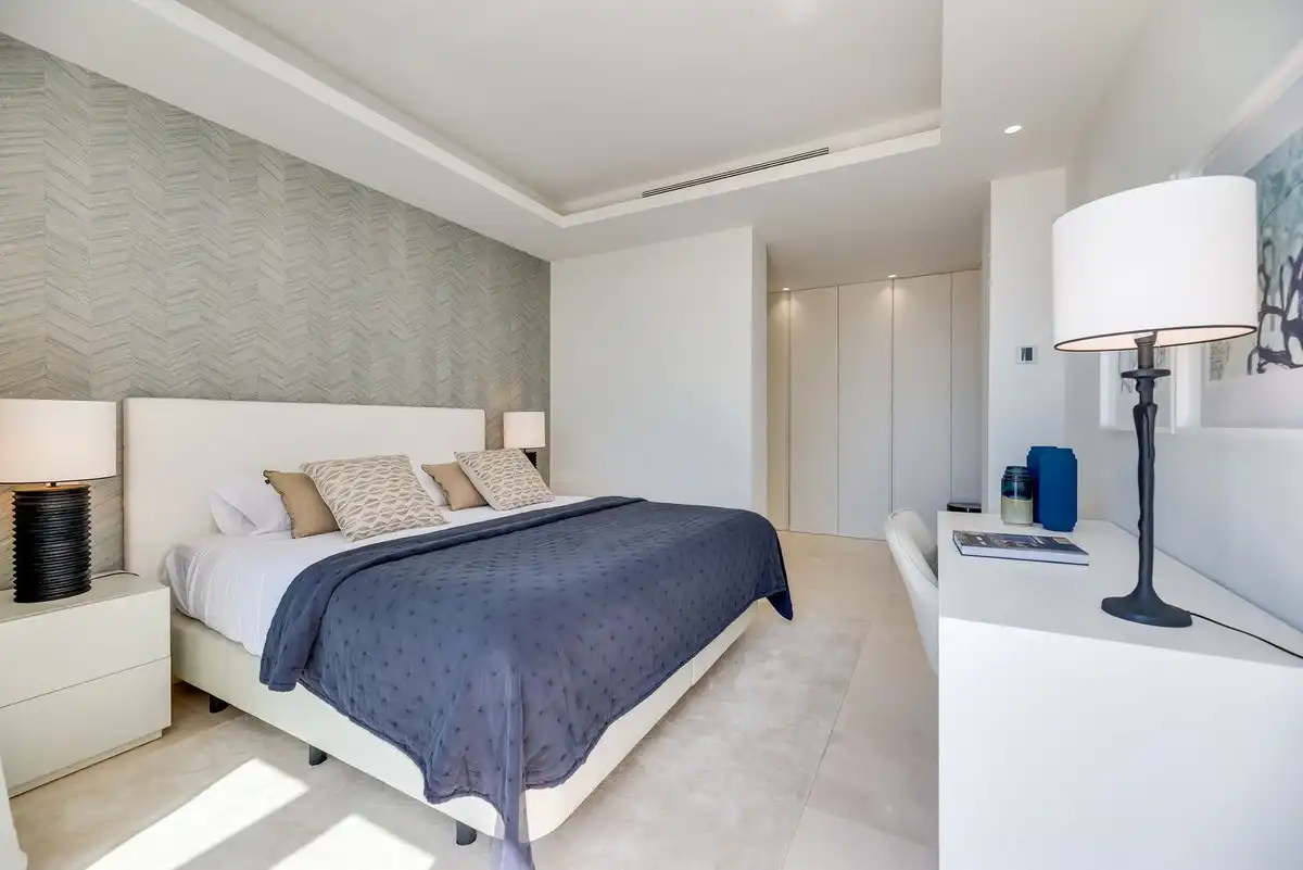 Chalet con piscina en venta en Milla de Oro, imagen 27