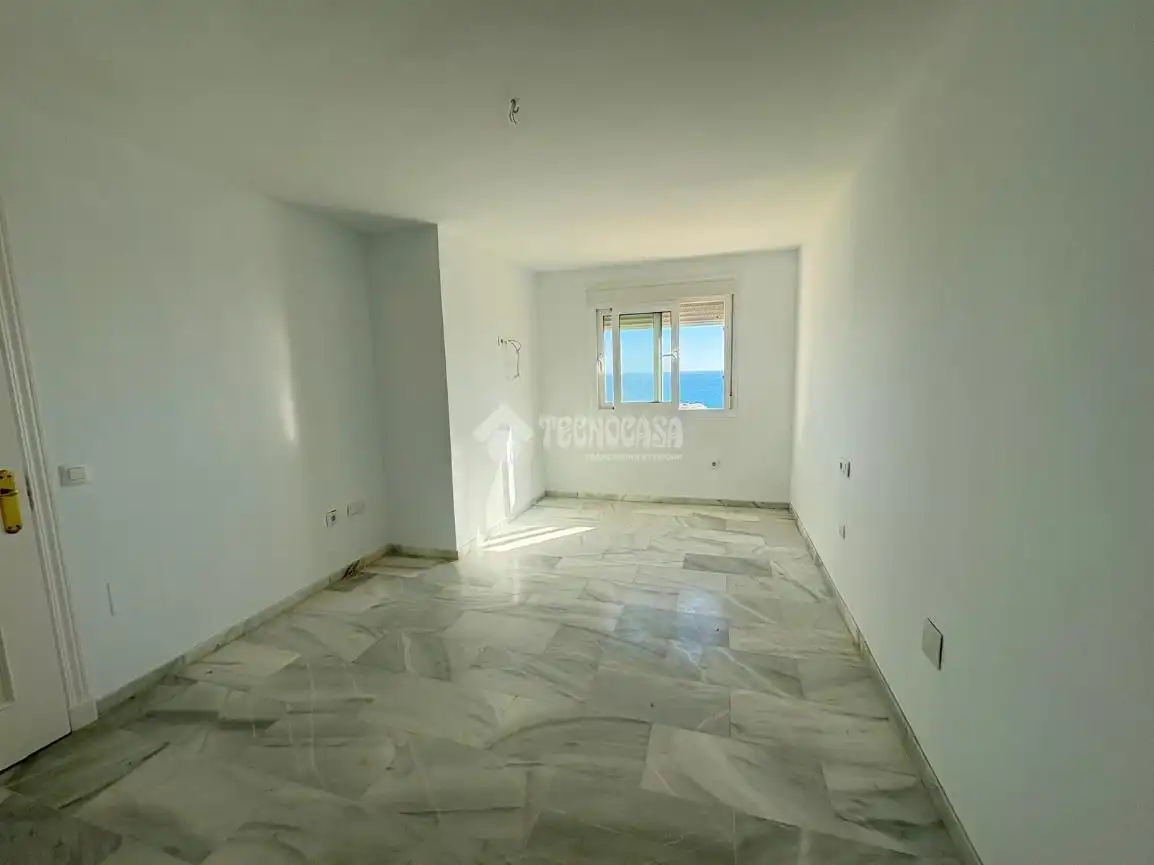 Ático con piscina en venta en Bahía de Casares, imagen 10