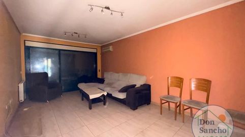 Foto 2 de Casa adosada en venta en Cigales, Valladolid