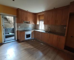 Kitchen of Single-family semi-detached for sale in San Cibrao das Viñas