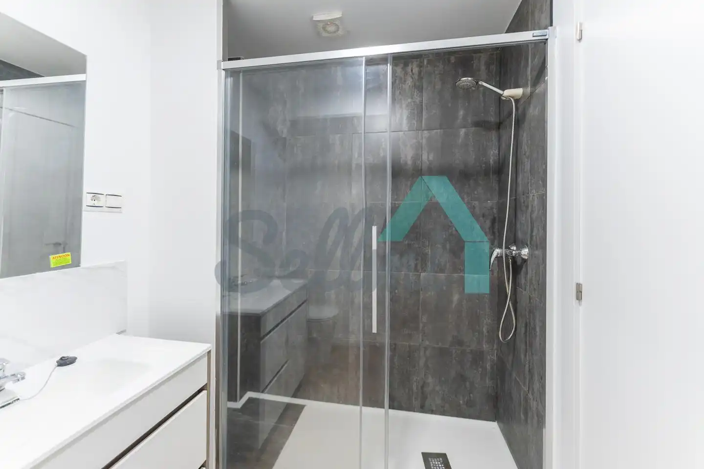 Bathroom of Flat for rent in Mieres (Asturias)  with Heating