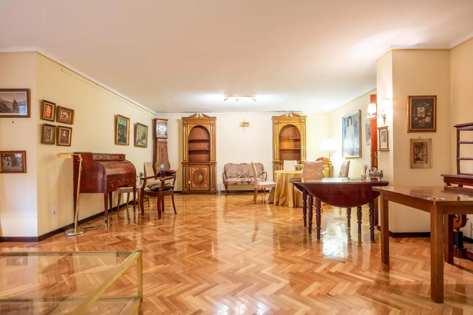 Sala de estar de Piso en venta en Zaragoza con Calefacción, Terraza y Balcón