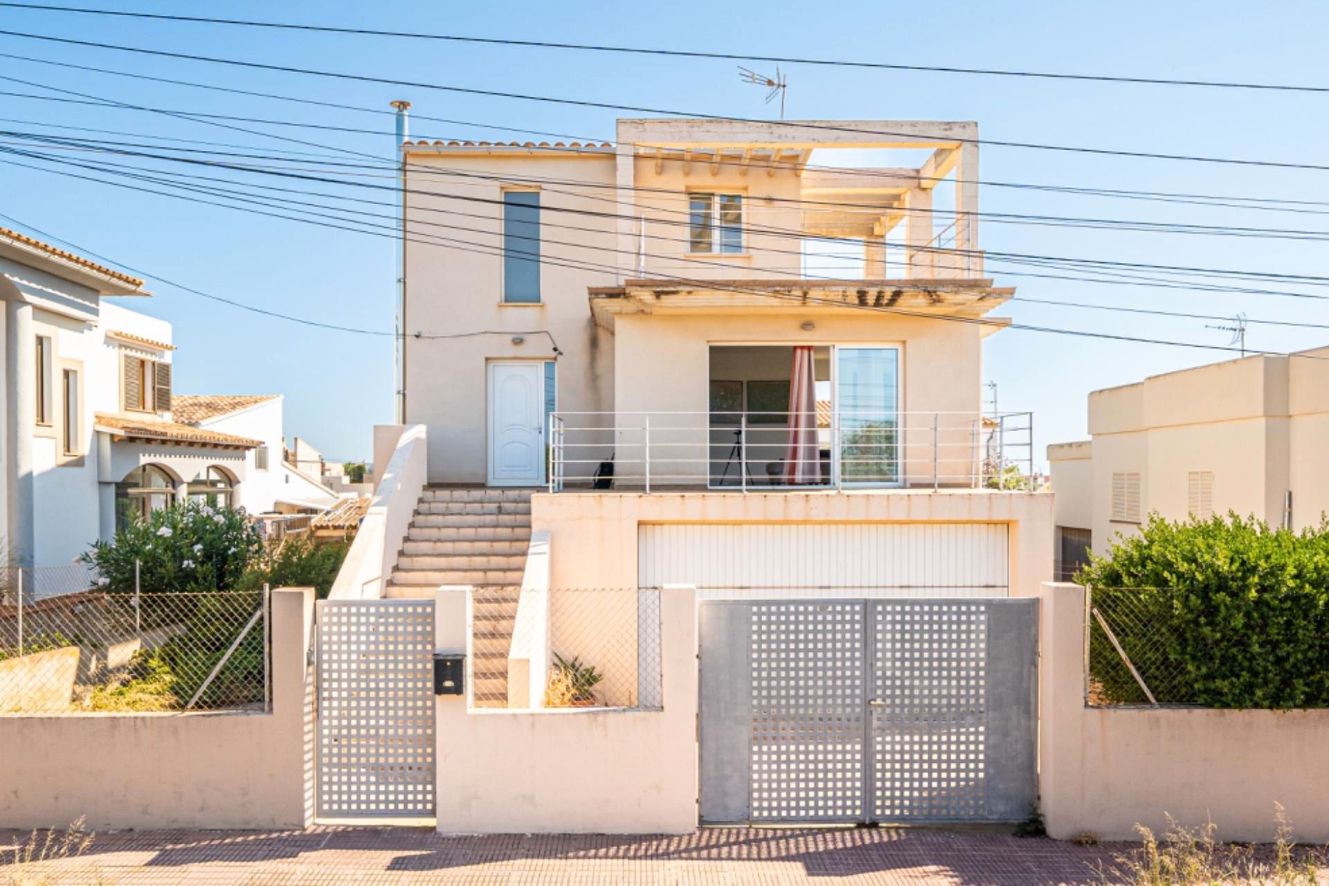 Vista exterior de Casa o xalet en venda en Felanitx amb Aire condicionat, Calefacció i Jardí privat